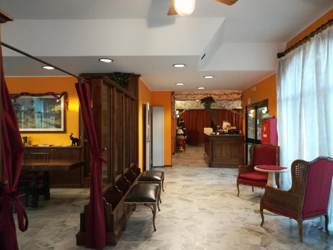 马尔彭萨埃尔酒店 奥莱焦 外观 照片